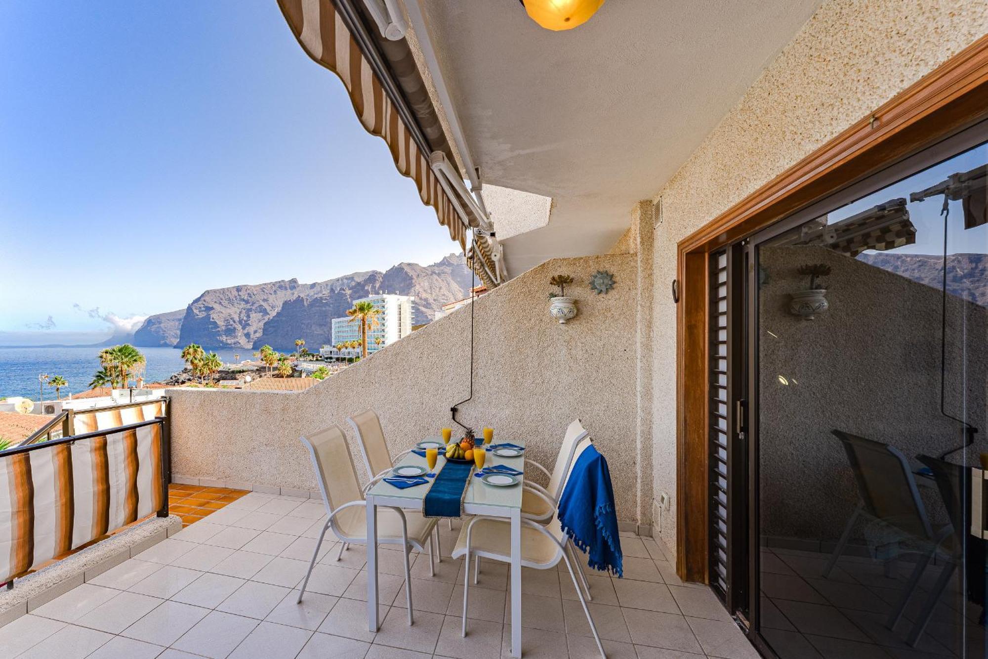 Sea View Apartment Deja Blue - Los Gigantes Puerto de Santiago  Bagian luar foto